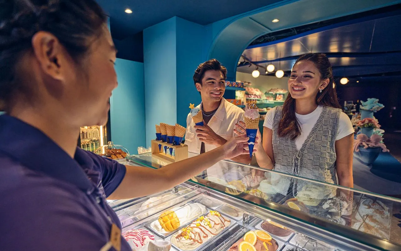 Singapore Oceanarium Dining
